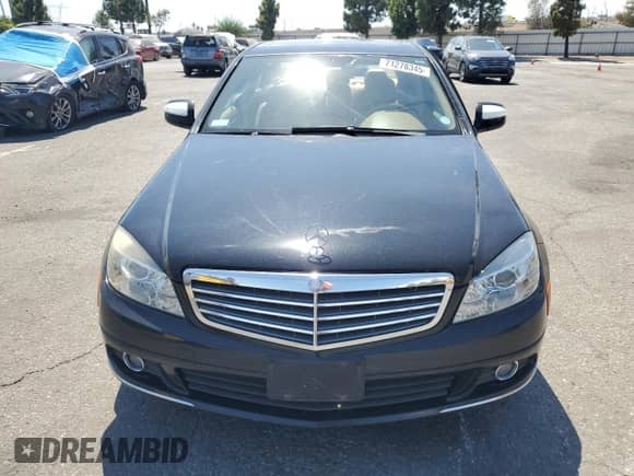 2008 Mercedes-Benz C 300 Sport z VIN WDDGF81X18F165996, wystawiony jako Copart lot #71278345 z przebiegiem 132 644 mil mil oraz Szkoda całkowita • Salvage title. Historia ofert i sprzedaży dostępna na DreamBid. Obrazek 5.