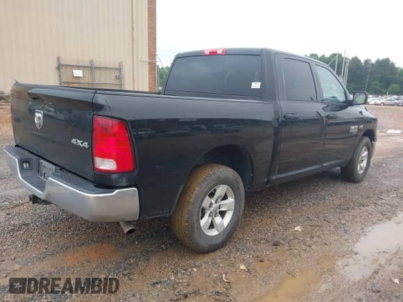 2021 Ram 1500 Tradesman z VIN 3C6RR7KT9MG709760, wystawiony jako IAAI lot #42229133 z przebiegiem 157 886 mil mil oraz . Historia ofert i sprzedaży dostępna na DreamBid. Obrazek 4.