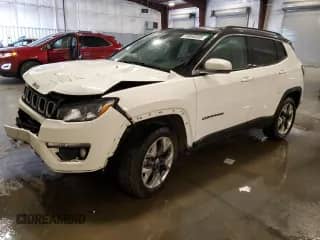 2020 Jeep Compass Limited z VIN 3C4NJDCB2LT137441, wystawiony jako Copart lot #70953335 z przebiegiem 62 883 mil mil oraz Szkoda całkowita • Salvage title. Historia ofert i sprzedaży dostępna na DreamBid. Obrazek 1.