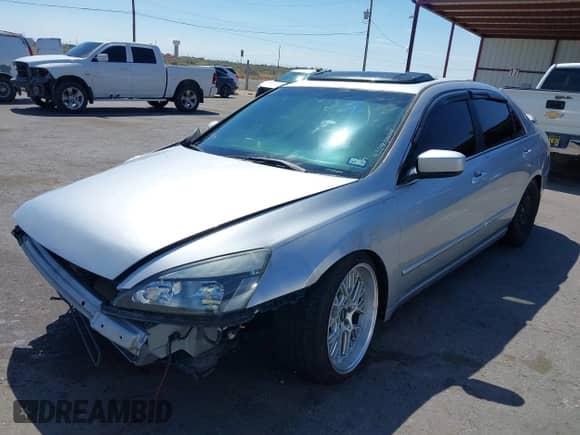 2003 Honda Accord EX with VIN 1HGCM66503A022197, listed as a IAAI auction lot 43293044 with 222,630 mi miles and . Bid and sale history available at DreamBid. Image 2.