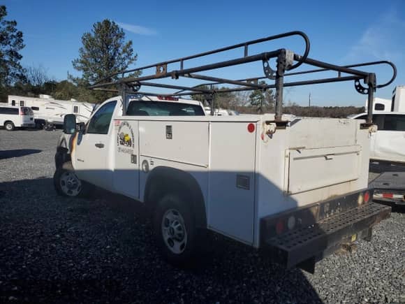 2014 Chevrolet Silverado 2500HD Work Truck with VIN 1GB0CVCG0EF104106, listed as a Copart auction lot 88285775 with Not provided miles and Non repairable. Bid and sale history available at DreamBid. Image 2.