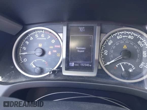 2018 Toyota Tacoma SR5 z VIN 5TFSZ5AN7JX125771, wystawiony jako IAAI lot #42783782 z przebiegiem 152 340 mil mil oraz . Historia ofert i sprzedaży dostępna na DreamBid. Obrazek 7.