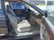 2005 Hyundai XG с VIN KMHFU45E95A405877, выставлен на аукционе IAAI как лот 43086980 с пробегом Не указан миль и . История ставок и продаж доступна на DreamBid. Изображение 5.