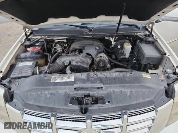 2008 Cadillac Escalade ESV with VIN 1GYFK66868R243561, listed as a Copart auction lot 81770805 with 242,945 mi miles and Clean title. Bid and sale history available at DreamBid. Image 12.