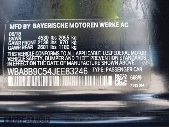 2018 BMW 3 Series 330i with VIN WBA8B9C54JEE83246, listed as a IAAI auction lot 43319232 with 55,385 mi miles and . Bid and sale history available at DreamBid. Image 9.