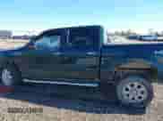 2014 Ford F-150 FX4 z VIN 1FTFW1EF1EKF52825, wystawiony jako IAAI lot #40255220 z przebiegiem 199 855 mil mil oraz . Historia ofert i sprzedaży dostępna na DreamBid. Obrazek 14.