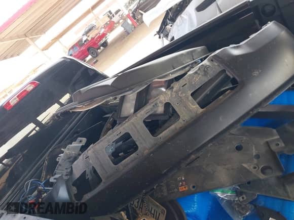 2015 Chevrolet Silverado 1500 Work Truck with VIN 1GCRCPEH5FZ427510, listed as a IAAI auction lot 43035488 with 205,034 mi miles and . Bid and sale history available at DreamBid. Image 12.