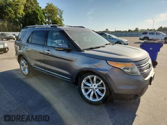 2011 Ford Explorer Limited z VIN 1FMHK7F88BGA32509, wystawiony jako Copart lot #81597635 z przebiegiem 138 240 mil mil oraz Szkoda całkowita • Salvage title. Historia ofert i sprzedaży dostępna na DreamBid. Obrazek 4.