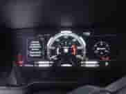 2024 Toyota Tundra Limited z VIN 5TFJA5DB2RX216804, wystawiony jako IAAI lot #42913960 z przebiegiem 13 394 mil mil oraz . Historia ofert i sprzedaży dostępna na DreamBid. Obrazek 7.