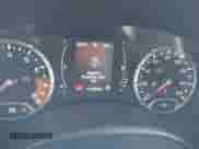 2017 Jeep Renegade Latitude с VIN ZACCJBBB0HPE61614, выставлен на аукционе IAAI как лот 42987505 с пробегом 112 334 миль миль и . История ставок и продаж доступна на DreamBid. Изображение 7.