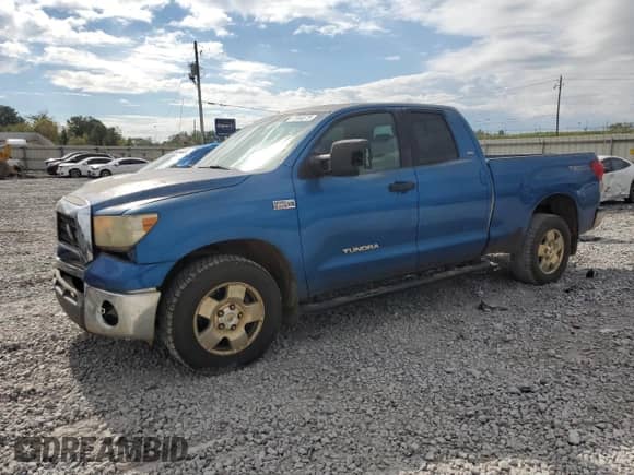 2008 Toyota Tundra SR5 z VIN 5TBRV54178S476028, wystawiony jako Copart lot #81964675 z przebiegiem 149 806 mil mil oraz Szkoda całkowita • Salvage title. Historia ofert i sprzedaży dostępna na DreamBid. Obrazek 1.