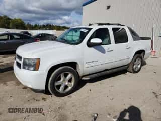 2011 Chevrolet Avalanche LT с VIN 3GNTKFE3XBG139121, выставлен на аукционе Copart как лот 82615325 с пробегом 148 760 миль миль и Чистый • Clean title. История ставок и продаж доступна на DreamBid. Изображение 1.