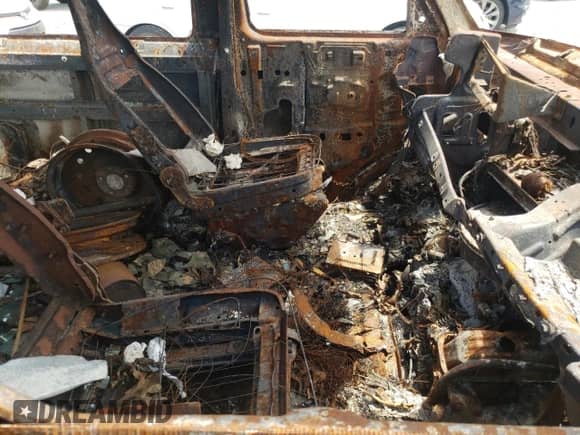 1999 Dodge Passenger with VIN 2B5WB35Z5XK529653, listed as a Copart auction lot 49242402 with Not provided miles and Salvage title. Bid and sale history available at DreamBid. Image 5.