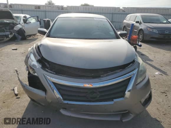 2015 Nissan Altima SV с VIN 1N4AL3AP5FC115795, выставлен на аукционе Copart как лот 64991495 с пробегом 181 452 миль миль и Списание • Salvage title. История ставок и продаж доступна на DreamBid. Изображение 5.