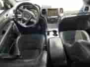 2014 Jeep Grand Cherokee SRT-8 z VIN 1C4RJFDJXEC518178, wystawiony jako Copart lot #52430005 z przebiegiem 127 298 mil mil oraz Szkoda całkowita • Salvage title. Historia ofert i sprzedaży dostępna na DreamBid. Obrazek 8.