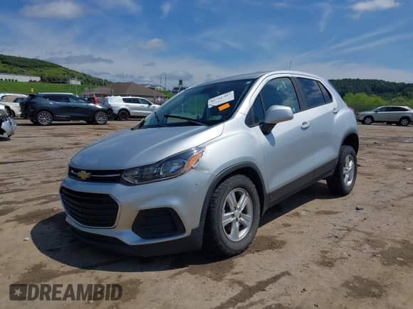 2020 Chevrolet Trax LS with VIN 3GNCJNSB3LL280906, listed as a IAAI auction lot 42751307 with 59,269 mi miles and . Bid and sale history available at DreamBid. Image 17.