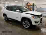 2020 Jeep Compass Limited with VIN 3C4NJDCB2LT137441, listed as a Copart auction lot 70953335 with 62,883 mi miles and Salvage title. Bid and sale history available at DreamBid. Image 4.