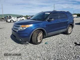 2012 Ford Explorer XLT with VIN 1FMHK7D84CGA07286, listed as a Copart auction lot 68561205 with 177,326 mi miles and Salvage title. Bid and sale history available at DreamBid. Image 1.