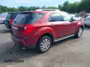 2010 Chevrolet Equinox 2LT z VIN 2CNFLNEY2A6401017, wystawiony jako IAAI lot #42804544 z przebiegiem 172 558 mil mil oraz . Historia ofert i sprzedaży dostępna na DreamBid. Obrazek 4.