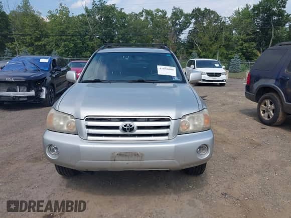 2005 Toyota Highlander with VIN JTEEP21A650071226, listed as a IAAI auction lot 42846808 with 182,698 mi miles and . Bid and sale history available at DreamBid. Image 12.
