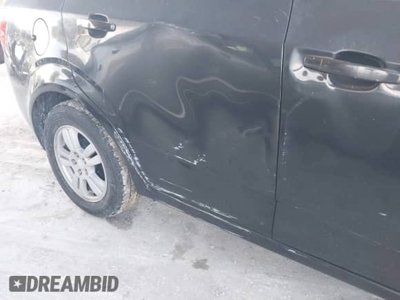 2014 Chevrolet Sonic LT с VIN 1G1JC5SB3E4145128, выставлен на аукционе IAAI как лот 43123359 с пробегом 118 823 миль миль и . История ставок и продаж доступна на DreamBid. Изображение 6.