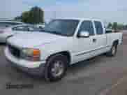 2002 GMC Sierra 1500 SLE с VIN 2GTEC19T421255726, выставлен на аукционе IAAI как лот 43039806 с пробегом 196 705 миль миль и . История ставок и продаж доступна на DreamBid. Изображение 2.