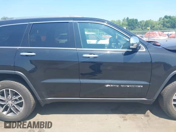 2018 Jeep Grand Cherokee Limited with VIN 1C4RJFBG3JC204552, listed as a IAAI auction lot 42953217 with 107,644 mi miles and . Bid and sale history available at DreamBid. Image 13.