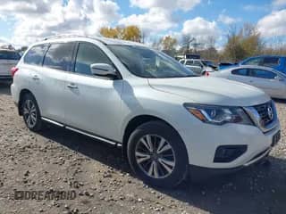 2017 Nissan Pathfinder SL z VIN 5N1DR2MMXHC644773, wystawiony jako IAAI lot #43562356 z przebiegiem 147 374 mil mil oraz . Historia ofert i sprzedaży dostępna na DreamBid. Obrazek 1.