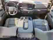 2022 GMC Sierra 1500 SLT with VIN 3GTUUDEDXNG651972, listed as a Copart auction lot 62030815 with 112,302 mi miles and Clean title. Bid and sale history available at DreamBid. Image 8.