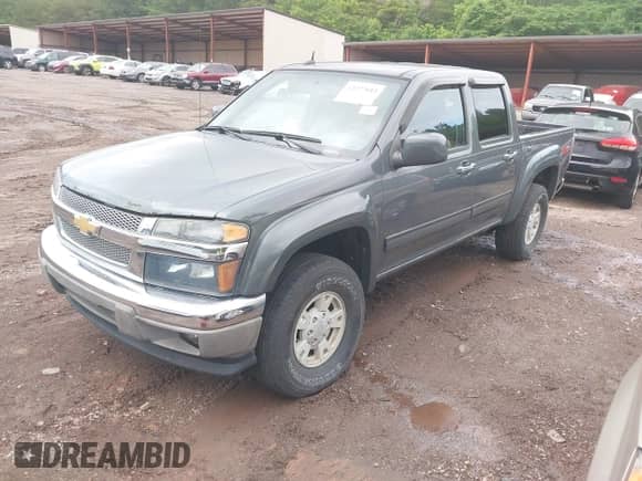 2012 Chevrolet Colorado 2LT z VIN 1GCHSDFE7C8126739, wystawiony jako IAAI lot #42372615 z przebiegiem 176 239 mil mil oraz . Historia ofert i sprzedaży dostępna na DreamBid. Obrazek 2.