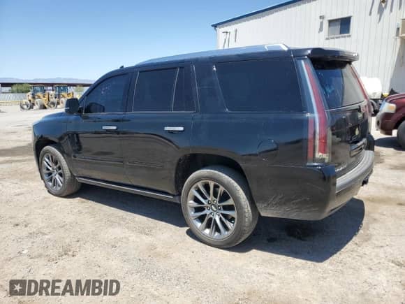 2020 Cadillac Escalade Platinum with VIN 1GYS4DKJ4LR119223, listed as a Copart auction lot 60661725 with 40,656 mi miles and Salvage title. Bid and sale history available at DreamBid. Image 2.
