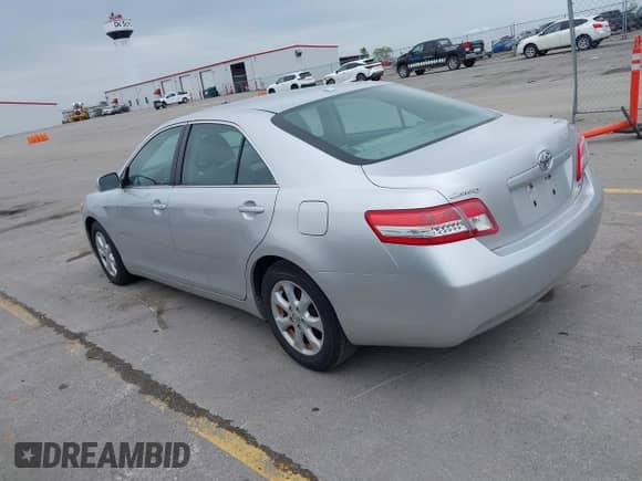 2011 Toyota Camry LE with VIN 4T4BF3EK0BR113558, listed as a IAAI auction lot 42344298 with 147,911 mi miles and . Bid and sale history available at DreamBid. Image 3.