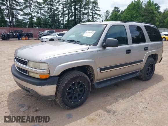 2005 Chevrolet Tahoe LT с VIN 1GNEC13T45J118859, выставлен на аукционе IAAI как лот 42141952 с пробегом 282 522 миль миль и . История ставок и продаж доступна на DreamBid. Изображение 2.