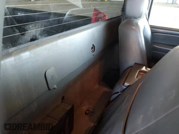 2006 Chevrolet Silverado 1500 Work Truck с VIN 1GCEC14V26Z133405, выставлен на аукционе Copart как лот 68548305 с пробегом 73 598 миль миль и Списание • Salvage title. История ставок и продаж доступна на DreamBid. Изображение 10.