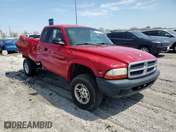 2000 Dodge Dakota Sport with VIN 1B7GG22N1YS780069, listed as a Copart auction lot 52019815 with 164,869 mi miles and Salvage title. Bid and sale history available at DreamBid. Image 15.