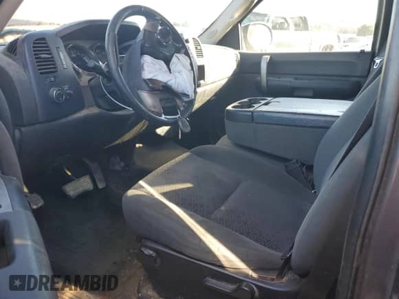 2008 GMC Sierra 1500 Work Truck with VIN 2GTEC19C081260592, listed as a Copart auction lot 88250165 with 298,483 mi miles and Salvage title. Bid and sale history available at DreamBid. Image 7.