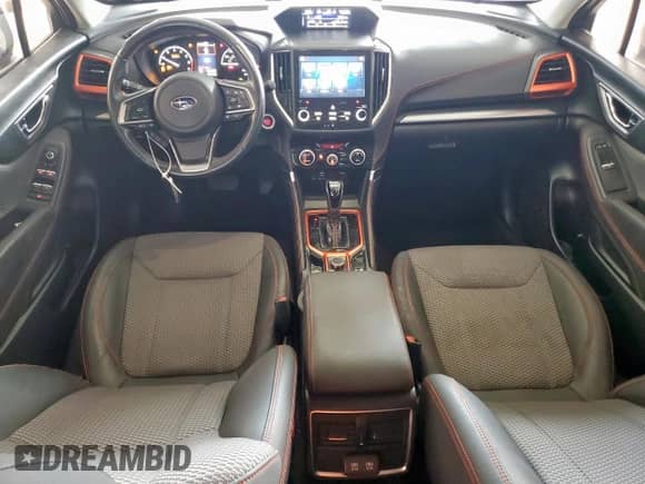 2021 Subaru Forester Special Sports z VIN JF2SKARC2MH527746, wystawiony jako Copart lot #70212025 z przebiegiem 56 739 mil mil oraz Szkoda całkowita • Salvage title. Historia ofert i sprzedaży dostępna na DreamBid. Obrazek 8.