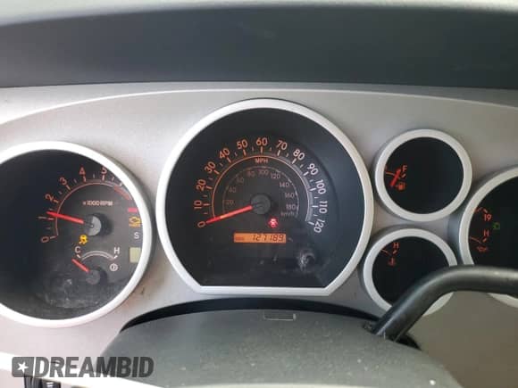 2007 Toyota Tundra SR5 z VIN 5TBET54197S454423, wystawiony jako Copart lot #57788184 z przebiegiem 127 189 mil mil oraz Czysty tytuł • Clean title. Historia ofert i sprzedaży dostępna na DreamBid. Obrazek 9.