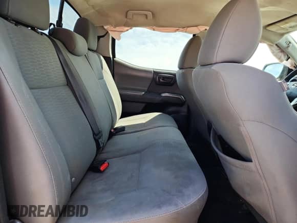 2017 Toyota Tacoma SR5 с VIN 5TFAZ5CN9HX042202, выставлен на аукционе Copart как лот 71788625 с пробегом 194 827 миль миль и Списание • Salvage title. История ставок и продаж доступна на DreamBid. Изображение 10.
