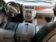 2010 GMC Sierra 1500 SLT z VIN 3GTRKWE23AG219711, wystawiony jako Copart lot #82776894 z przebiegiem 112 675 mil mil oraz Szkoda całkowita • Salvage title. Historia ofert i sprzedaży dostępna na DreamBid. Obrazek 8.