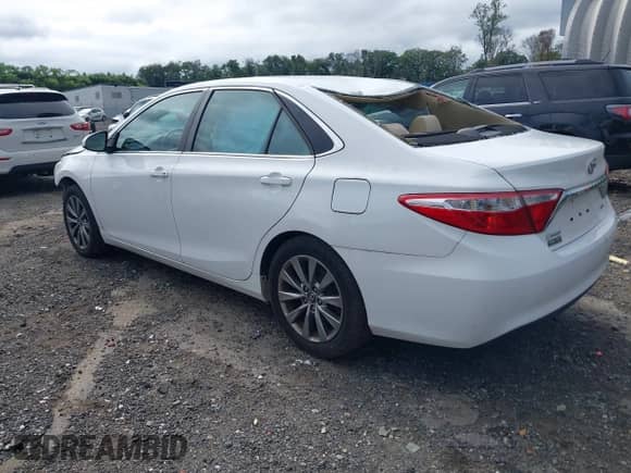 2016 Toyota Camry XLE с VIN 4T1BF1FK9GU592681, выставлен на аукционе IAAI как лот 42998460 с пробегом 102 404 миль миль и . История ставок и продаж доступна на DreamBid. Изображение 3.
