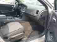 2015 Dodge Charger SE с VIN 2C3CDXFGXFH858874, выставлен на аукционе IAAI как лот 42503265 с пробегом 112 189 миль миль и . История ставок и продаж доступна на DreamBid. Изображение 5.