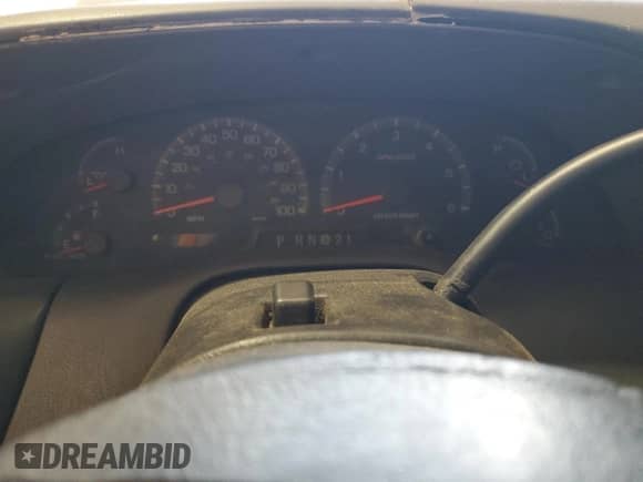 1999 Ford F-150 XL z VIN 2FTRX07W8XCB18782, wystawiony jako Copart lot #48996195 z przebiegiem Nie podano mil oraz Czysty tytuł • Clean title. Historia ofert i sprzedaży dostępna na DreamBid. Obrazek 9.