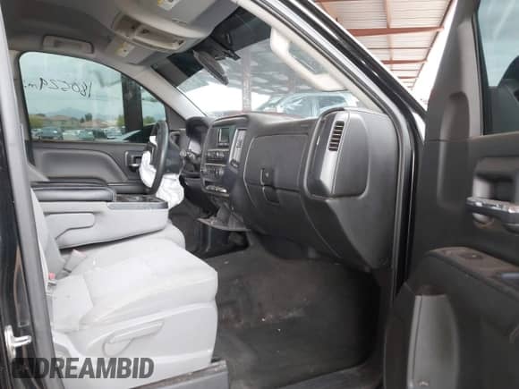 2015 GMC Sierra 1500 with VIN 1GTR1TECXFZ292639, listed as a IAAI auction lot 42189871 with 180,529 mi miles and . Bid and sale history available at DreamBid. Image 5.