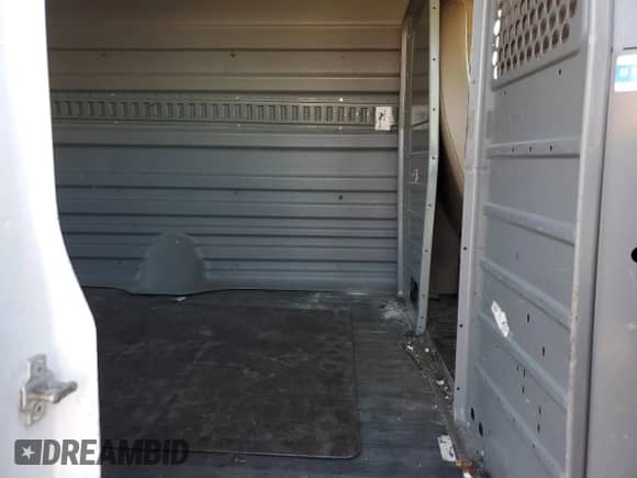 2014 Chevrolet City Express Cargo с VIN 1GCZGUCA8E1143410, выставлен на аукционе Copart как лот 76037924 с пробегом 192 501 миль миль и Списание • Salvage title. История ставок и продаж доступна на DreamBid. Изображение 11.
