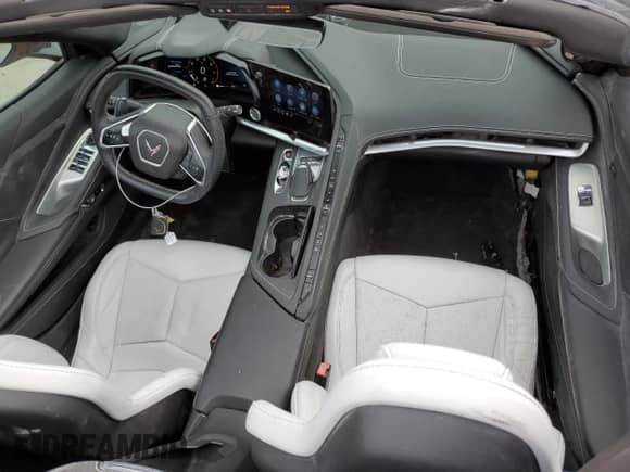 2021 Chevrolet Corvette 1LT с VIN 1G1YA3D41M5107008, выставлен на аукционе Copart как лот 83489444 с пробегом 23 484 миль миль и Списание • Salvage title. История ставок и продаж доступна на DreamBid. Изображение 8.