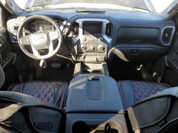 2021 GMC Sierra 1500 Elevation с VIN 3GTU9CED9MG196686, выставлен на аукционе Copart как лот 84870835 с пробегом 80 789 миль миль и Списание • Salvage title. История ставок и продаж доступна на DreamBid. Изображение 8.