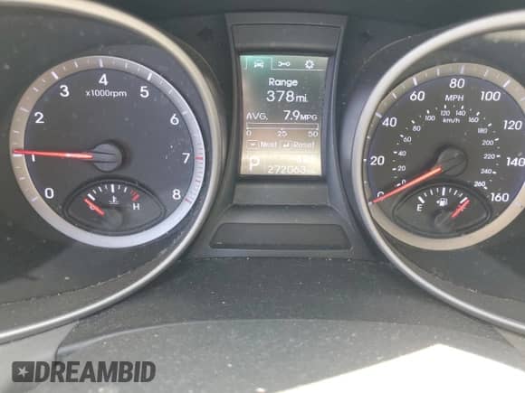 2014 Hyundai Santa Fe GLS with VIN KM8SMDHF1EU085729, listed as a Copart auction lot 71636925 with 272,063 mi miles and Clean title. Bid and sale history available at DreamBid. Image 9.