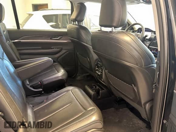 2023 Jeep Grand Cherokee Limited с VIN 1C4RJKBG7P8812238, выставлен на аукционе Copart как лот 80579565 с пробегом 52 037 миль миль и Чистый • Clean title. История ставок и продаж доступна на DreamBid. Изображение 6.