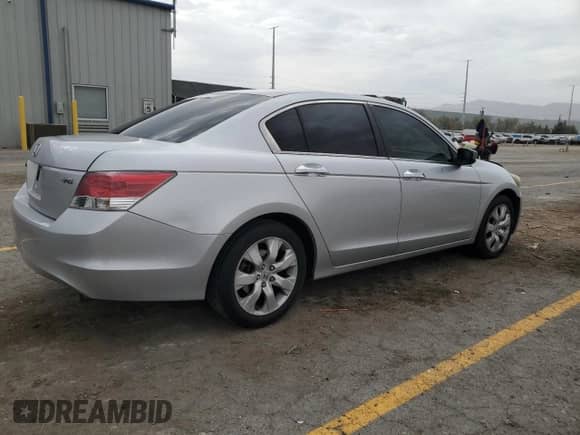 2009 Honda Accord EX with VIN 1HGCP36789A044559, listed as a Copart auction lot 69979095 with 163,112 mi miles and Salvage title. Bid and sale history available at DreamBid. Image 3.